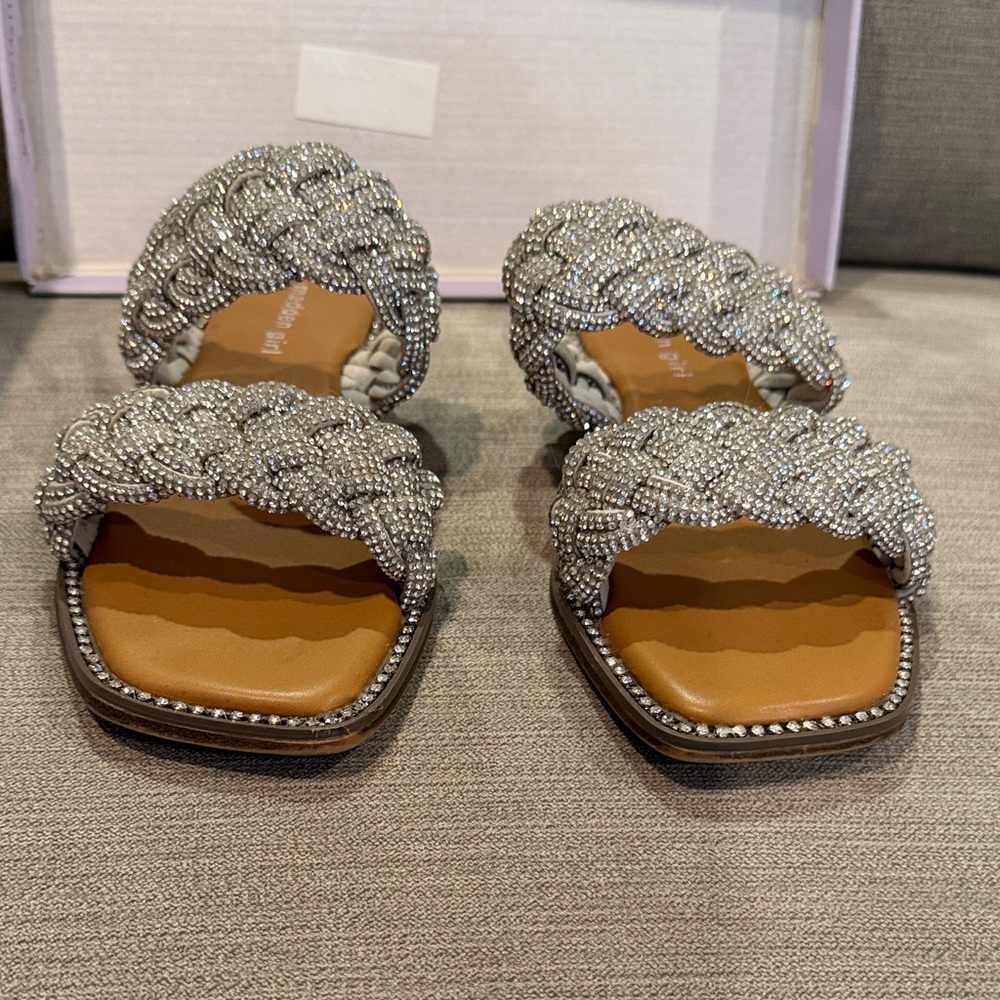 Steve Madden silver sandals